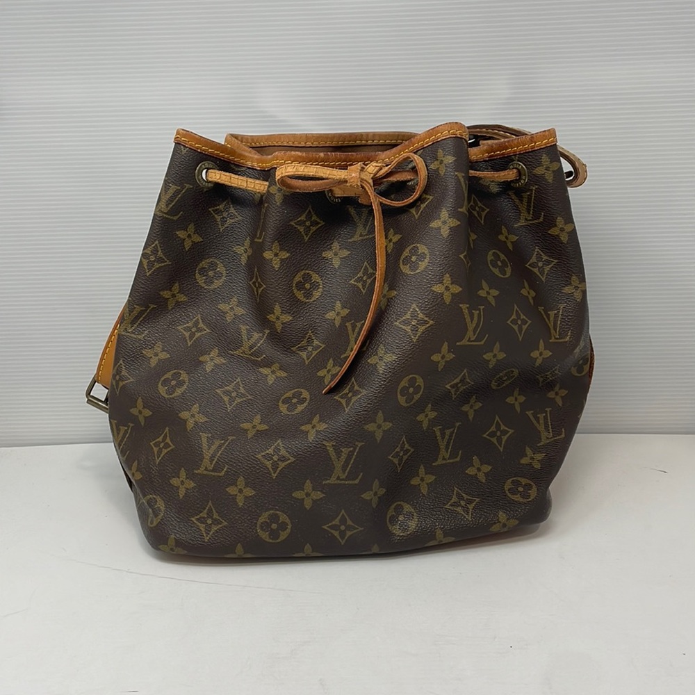 Louis Vuitton bag